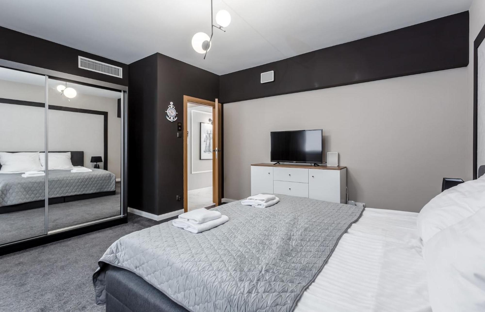Deo Plaza - Apartamenty Old Town By Rent Like Home Gdansk Exterior photo